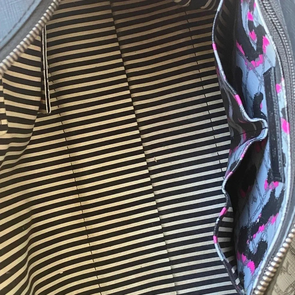 L.A.M.B. By Gwen Stefani Satchel - Picture 14 of 15